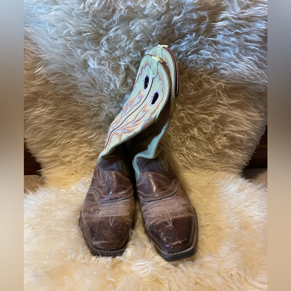 Women’s Twisted X Heeled Riding Boots - Sz 8